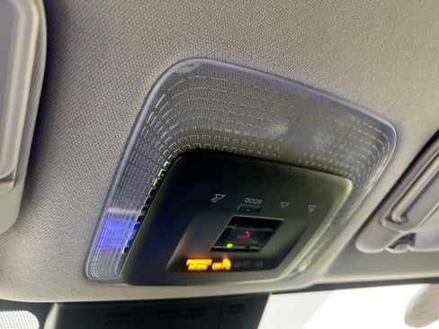 Used 2025 Toyota Prius LE image 22