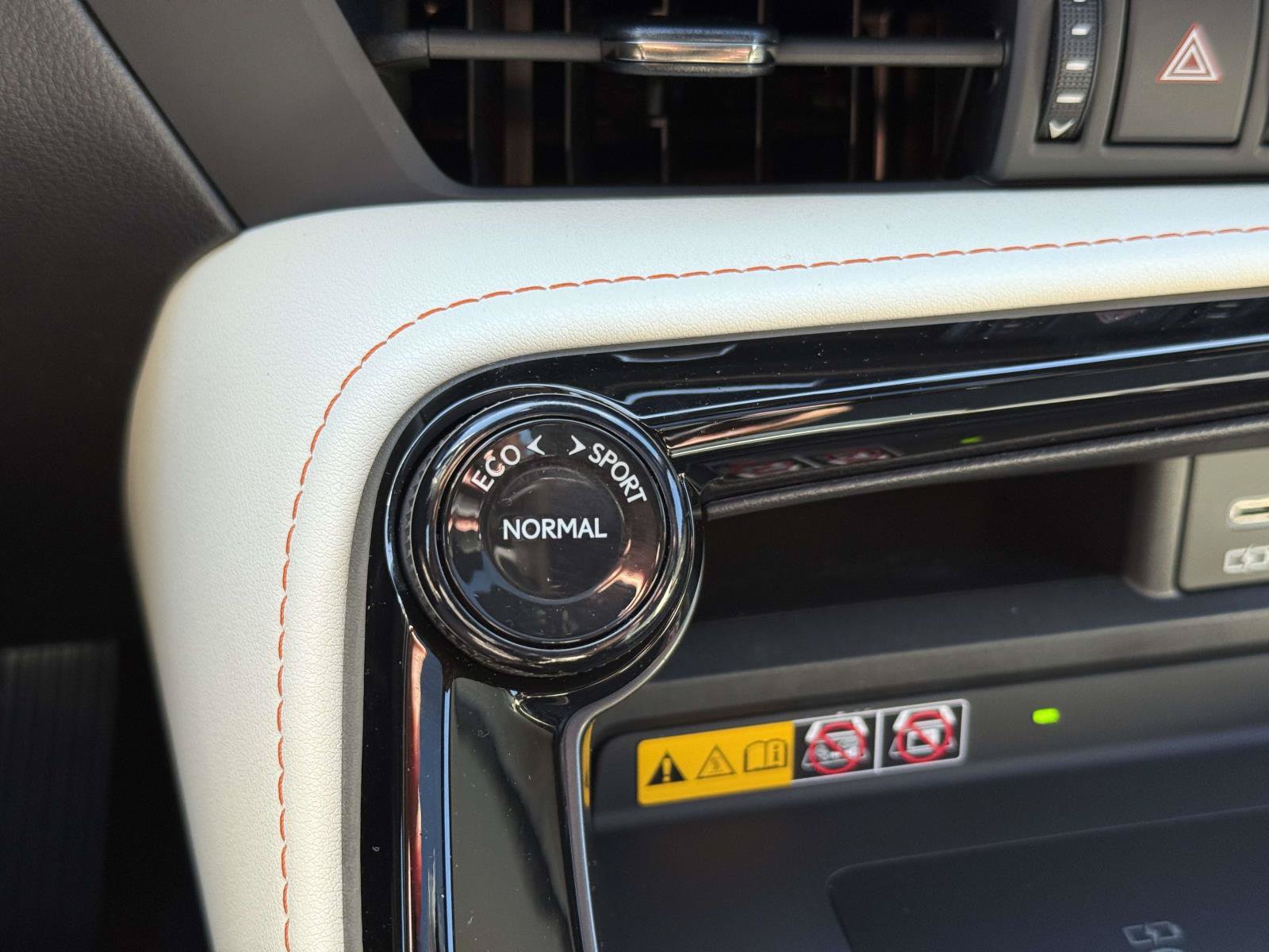 Used 2024 Lexus NX 350h AWD image 23