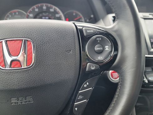 Used 2017 Honda Accord EX-L image 14