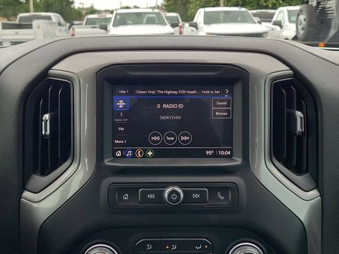 Certified 2022 Chevrolet Silverado 1500 Custom RWD image 13