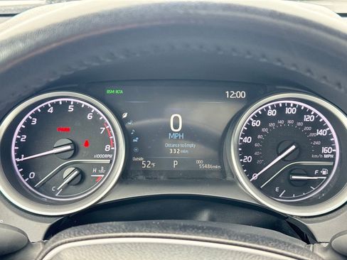 Used 2024 Toyota Camry XLE image 30