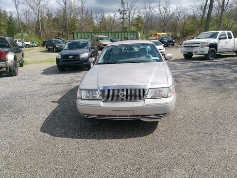 Used 2005 Mercury Grand Marquis LS RWD image 6