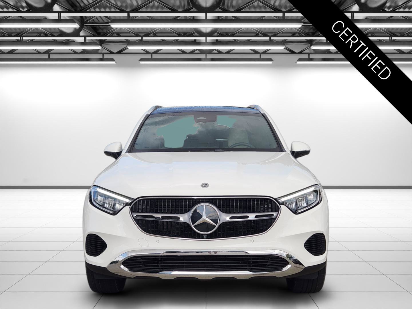 Certified 2026 Mercedes-Benz GLC 300 image 4