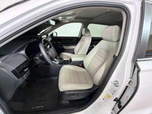 Used 2024 Honda CR-V EX-L image 5