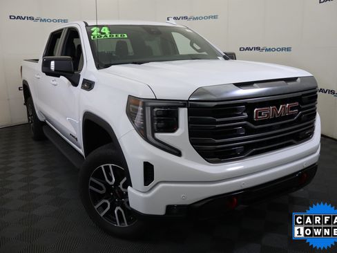 Used 2024 GMC Sierra 1500 AT4 w/ Technology Package AWD/4WD image 2