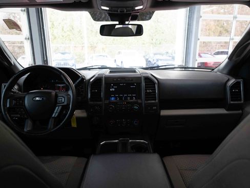 Used 2019 Ford F150 XLT w/ Equipment Group 302A Luxury image 20