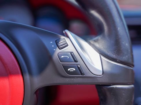 Used 2014 Porsche 911 Carrera 4S AWD/4WD image 19