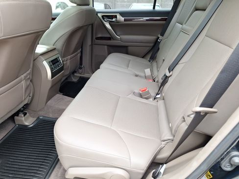 Used 2019 Lexus GX 460 Premium AWD/4WD image 30