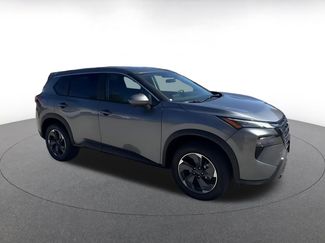 Used 2025 Nissan Rogue SV video 2