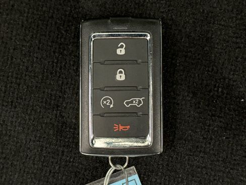 Used 2023 Jeep Grand Cherokee Altitude AWD/4WD image 23