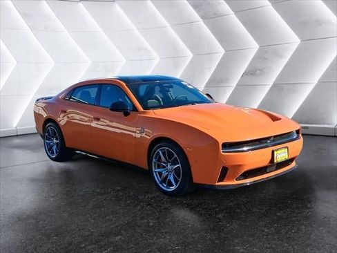 New 2026 Dodge Charger Daytona Scat Pack w/ Track Package image 24