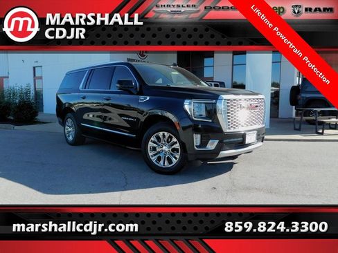 Used 2023 GMC Yukon XL Denali image 1
