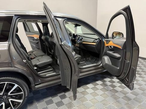 Used 2023 Volvo XC90 B6 Plus w/ Protection Package Premier AWD/4WD image 24