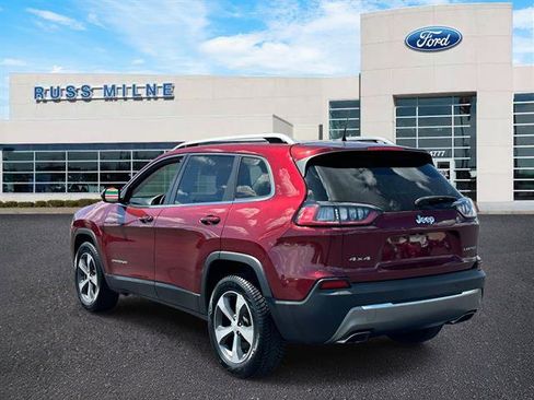 Used 2019 Jeep Cherokee Limited AWD/4WD image 5