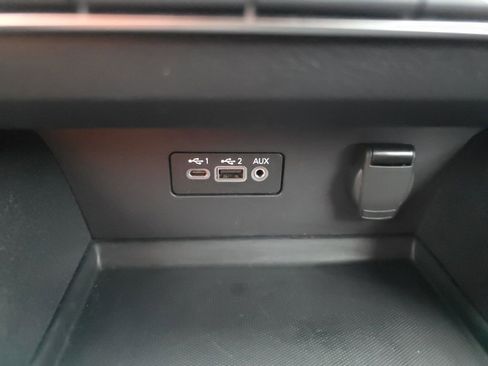 Used 2025 Nissan Altima 2.5 SV FWD image 21