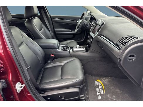 Used 2023 Chrysler 300 Touring L w/ Popular Equipment Group RWD image 22