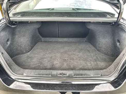 Used 2024 Nissan Sentra SV image 22