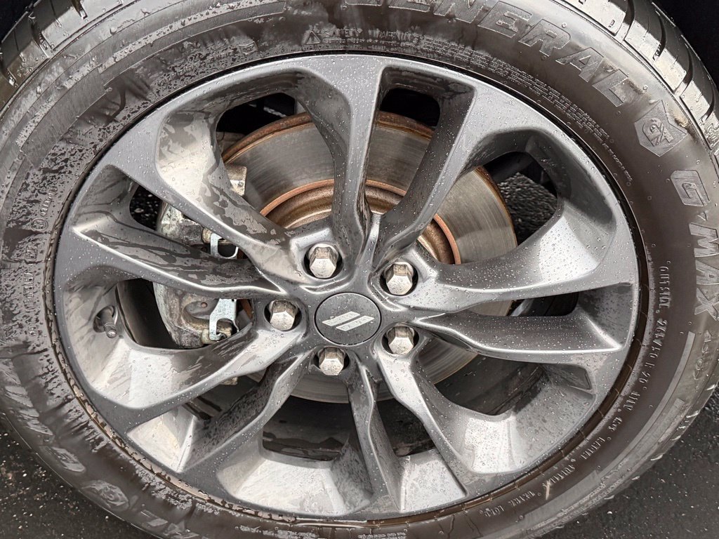 Used 2021 Dodge Durango R/T w/ Blacktop Package AWD/4WD image 33