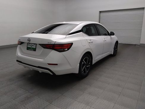 Used 2024 Nissan Sentra SV w/ Lighting Package image 9