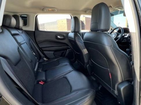 Used 2017 Jeep Compass Trailhawk w/ Navigation Group image 20