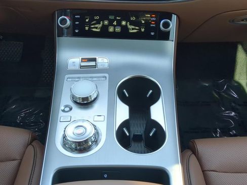 New 2026 Genesis GV70 2.5T Advanced AWD/4WD image 15