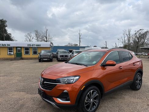 Used 2022 Buick Encore GX Select image 15