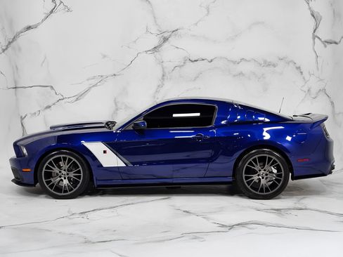 Used 2014 Ford Mustang GT Premium w/ GT Track Package RWD image 7