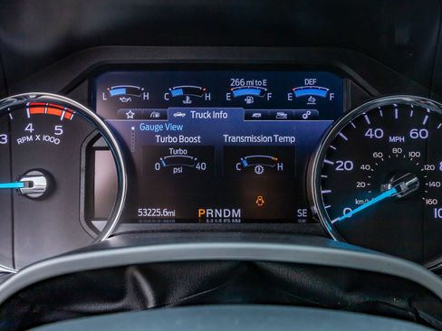 Used 2022 Ford F250 Lariat w/ Lariat Ultimate Package AWD/4WD image 19