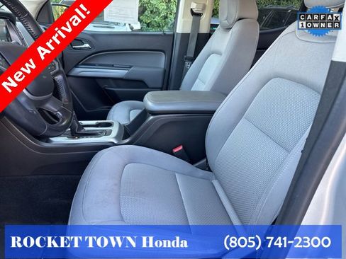 Used 2017 Chevrolet Colorado LT w/ LT Convenience Package image 15