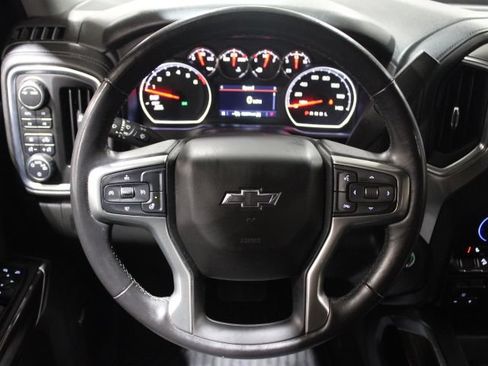 Used 2021 Chevrolet Silverado 1500 LT Trail Boss w/ Convenience Package II AWD/4WD image 34