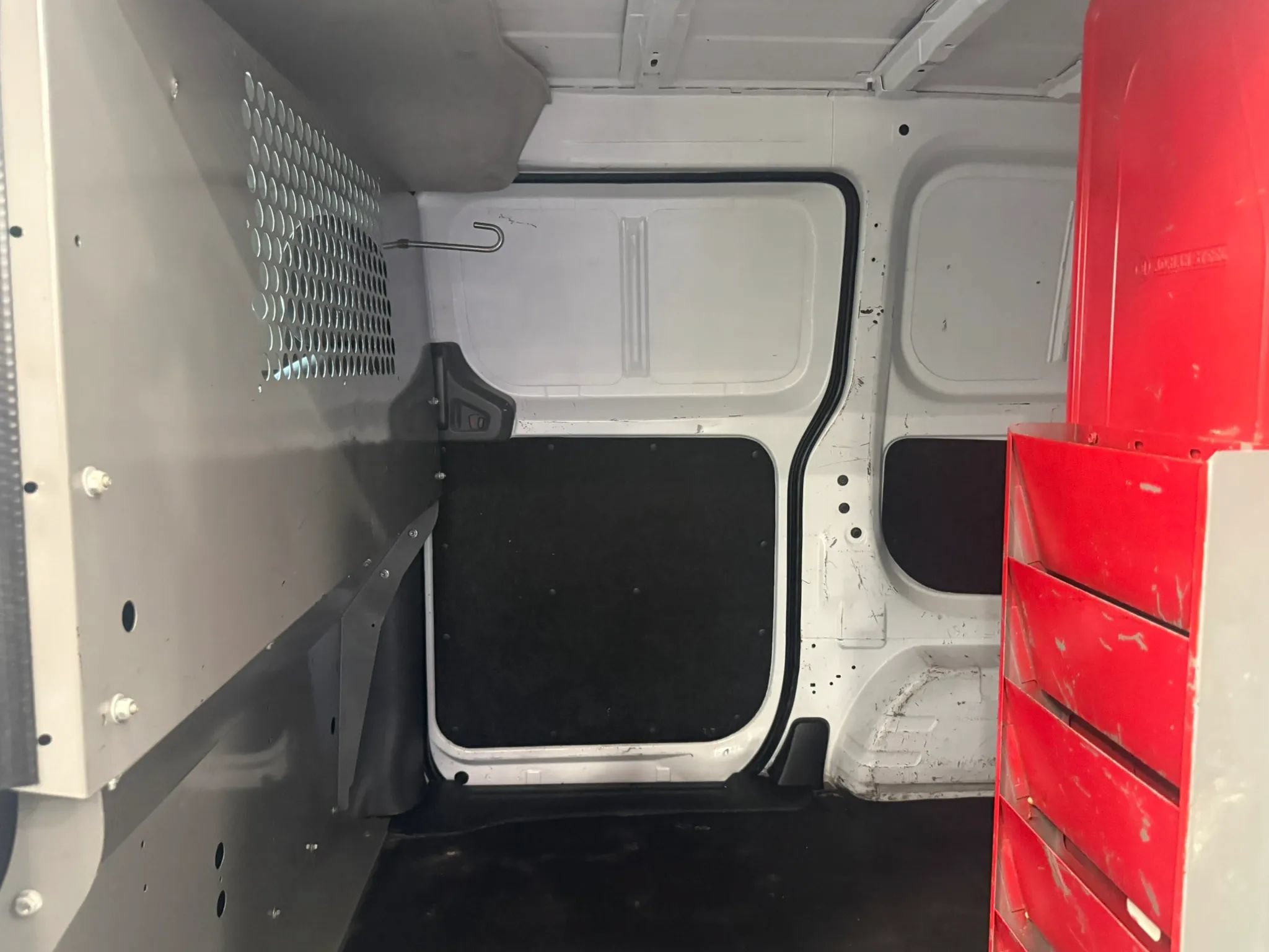 Used 2019 Nissan NV200 SV w/ Navigation Package FWD image 18