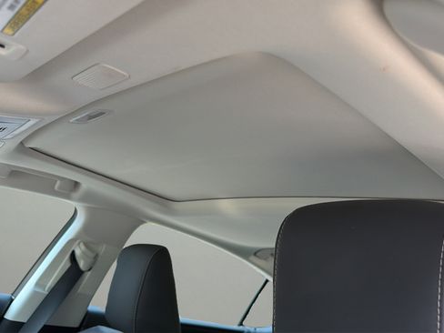 Used 2024 Lexus ES 300h w/ Premium Package FWD image 15