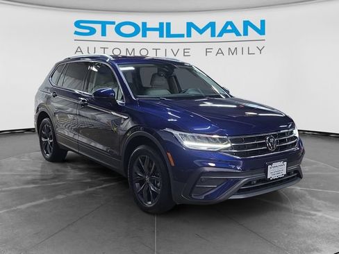 Used 2024 Volkswagen Tiguan SE AWD/4WD image 3