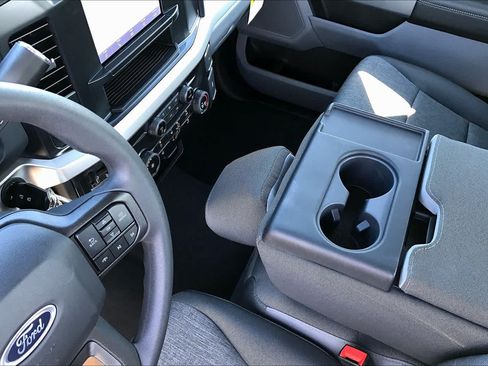 Used 2024 Ford F250 XL w/ STX Appearance Package AWD/4WD image 7