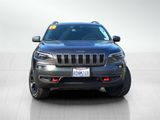Used 2019 Jeep Cherokee Trailhawk image 2