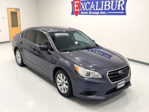 Used 2017 Subaru Legacy 2.5i w/ Alloy Wheel Package image 2