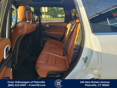 Used 2019 Jeep Grand Cherokee Summit AWD/4WD image 15