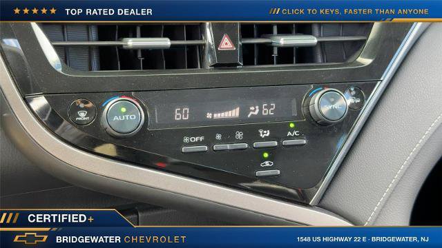 Used 2024 Toyota Camry SE AWD/4WD image 27