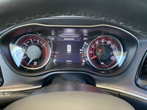Used 2019 Dodge Challenger R/T w/ Driver Convenience Group RWD image 22
