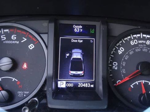 Used 2023 Toyota Tacoma SR AWD/4WD image 19