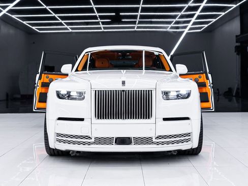 Used 2026 Rolls-Royce Phantom Sedan image 4