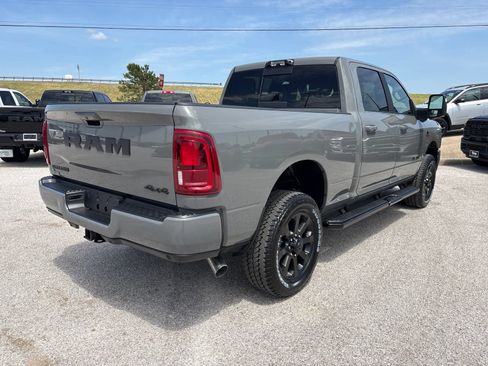 New 2026 RAM 2500 Laramie AWD/4WD image 6
