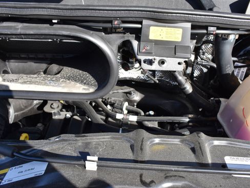 New 2026 RAM ProMaster 2500 w/ Advanced Safety Group FWD image 19