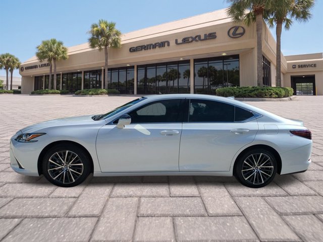 Used 2025 Lexus ES 350 w/ Premium Package FWD image 7
