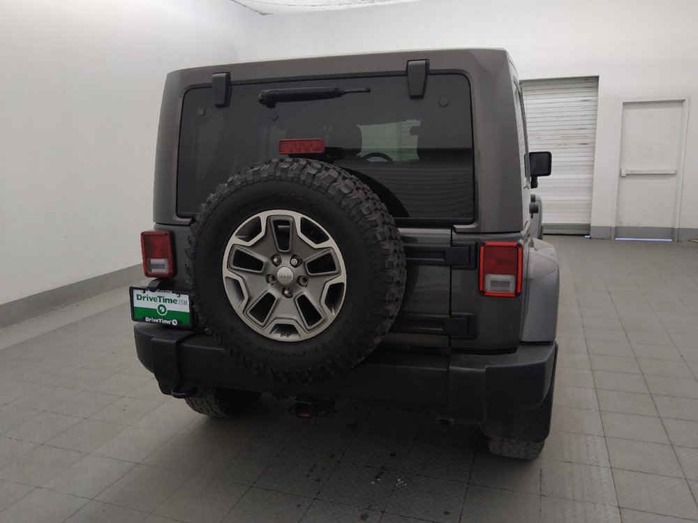 Used 2017 Jeep Wrangler Unlimited Rubicon w/ Connectivity Group AWD/4WD image 7