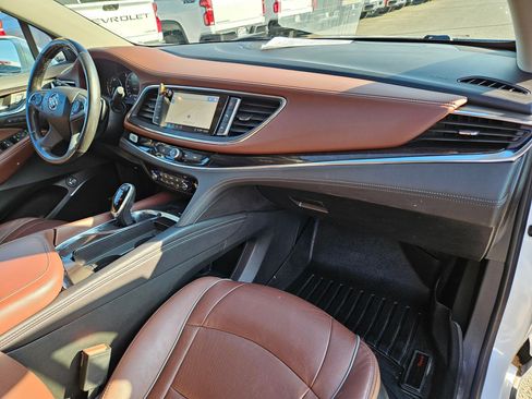 Used 2020 Buick Enclave Avenir w/ Avenir Technology Package image 34
