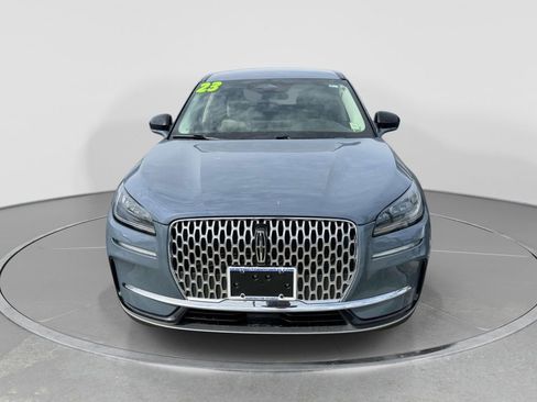 Used 2023 Lincoln Corsair AWD image 2