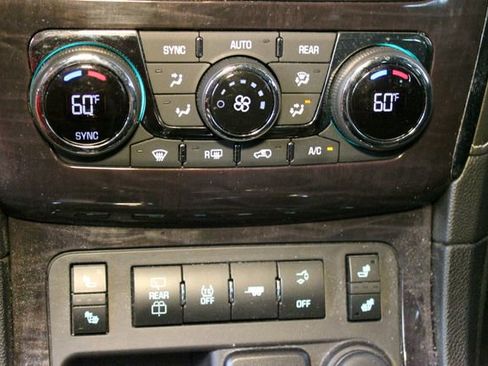 Used 2016 Buick Enclave Leather w/ Trailering Package, 4500 LBS. AWD/4WD image 26