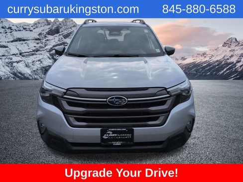 Used 2025 Subaru Forester Premium image 10