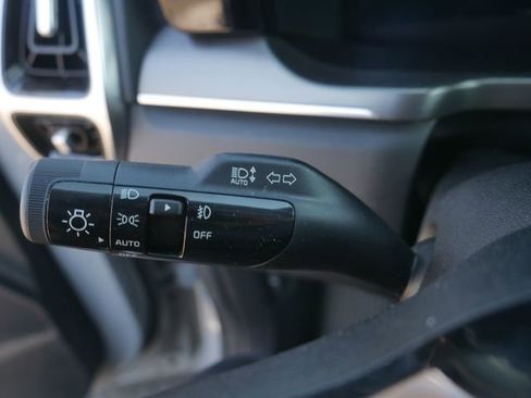 Used 2023 Kia Sorento SX image 24